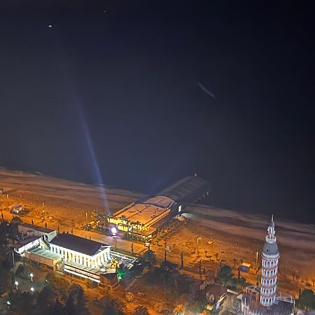 Orbi City Panorama Batumi Exterior foto